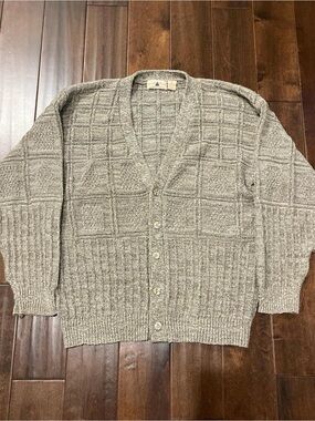 Men's Knit Button-Up Cardigan Sweater - Light Grey